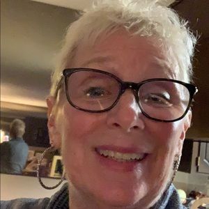 Meet your Posher, Karen